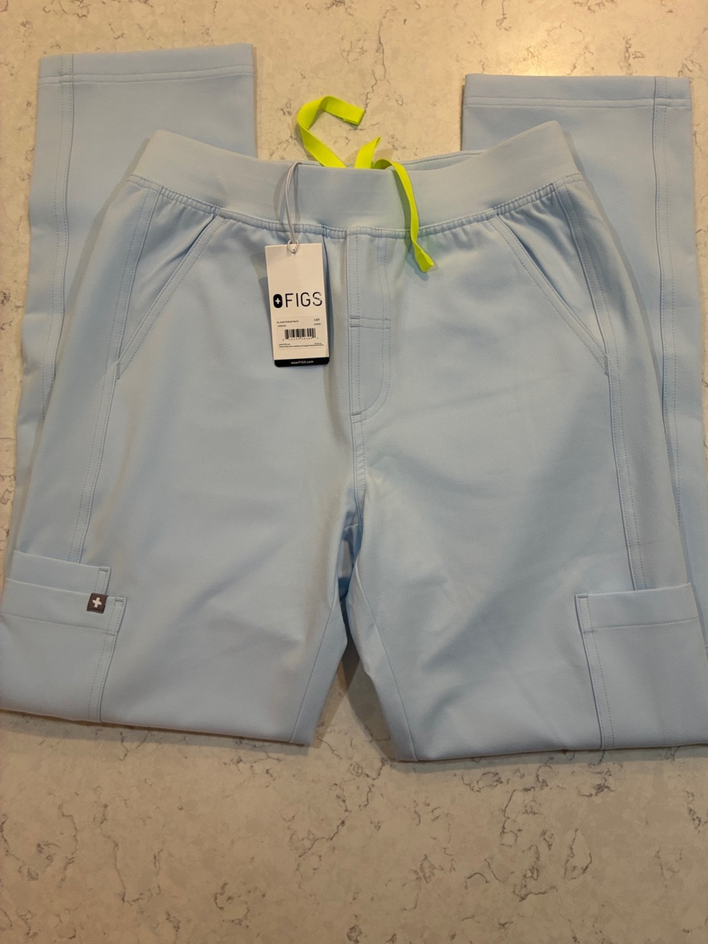 Men’s Figs Light Blue Scrub Pants with Neon Yellow Drawstring XS NWT